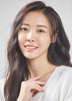 Lee Na Hyeon (1992)